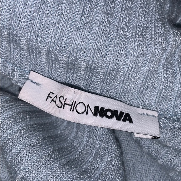 fashion nova blue long sleeve - Picture 3 of 3